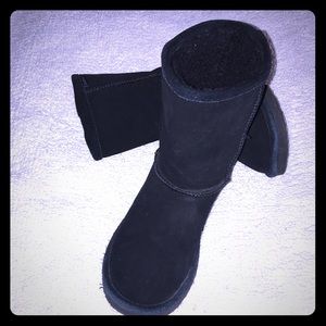 Bear paw Short Boot